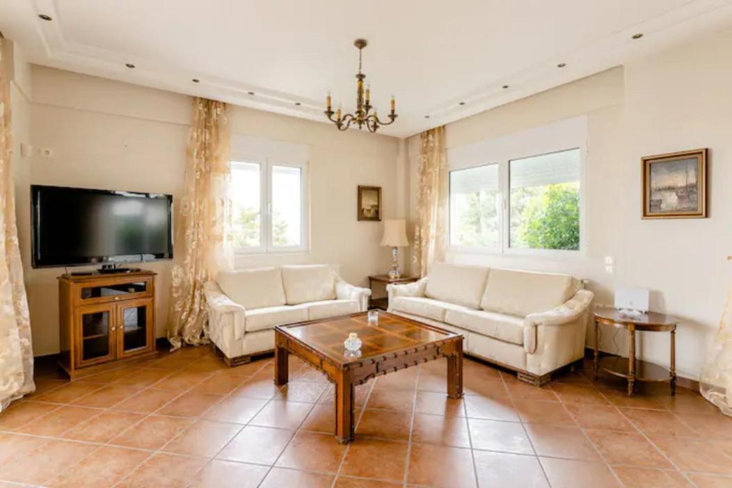 Athenian Luxury Villa In Glyfada Atenas Exterior foto